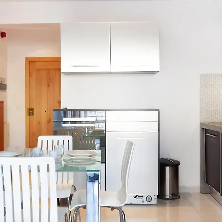 Stj - St Julian's 1 Bedroom Prime Location *